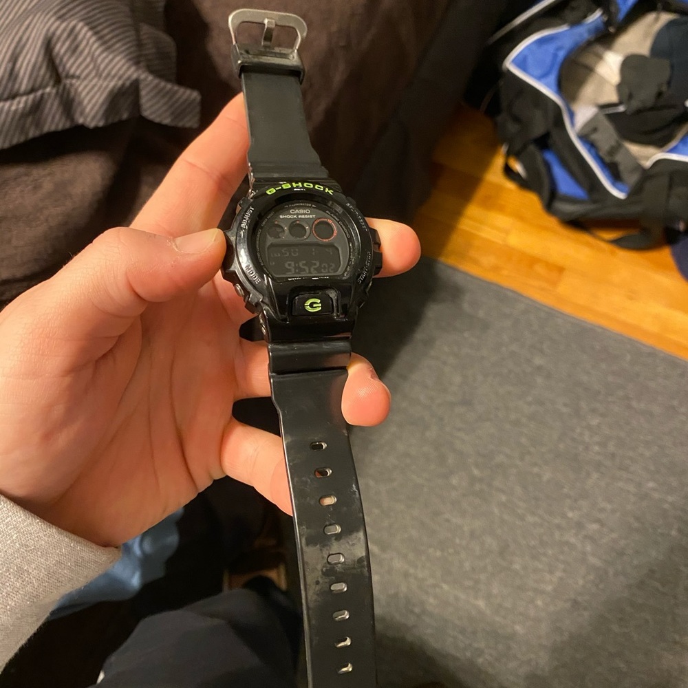 G shock - Picture 2 of 2